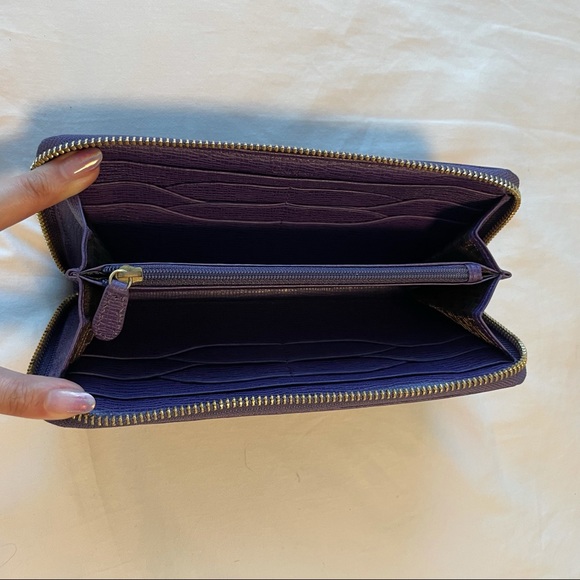 NEW Cole Haan Travel Wallet Purple 💜 - Picture 5 of 8